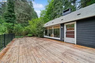 2453 Marylhurst Dr, West Linn, OR 97068 - Photo 25