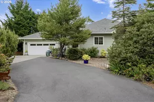 87997 Kelsie Way, Florence, OR 97439 - Photo 3