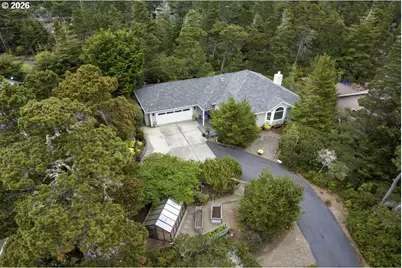 87997 Kelsie Way, Florence, OR 97439 - Photo 47