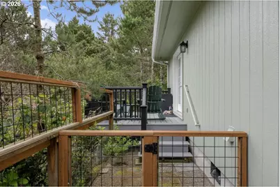 87997 Kelsie Way, Florence, OR 97439 - Photo 37