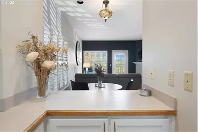 639 1st St, Lake Oswego, OR 97034 - Photo 17