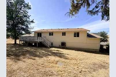 26 NE Nelson Dr, Pendleton, OR 97801 - Photo 19