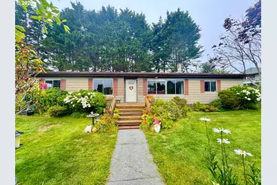 1029 Fifield St, Brookings, OR 97415 - Photo 1