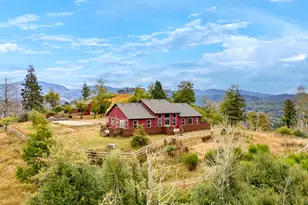 946 N Echo Mountain Rd, Otis, OR 97368 - Photo 5