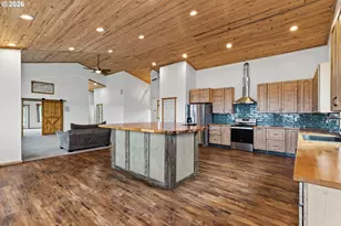 946 N Echo Mountain Rd, Otis, OR 97368 - Photo 15
