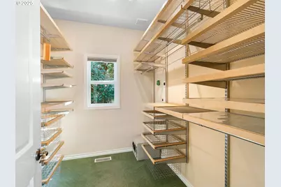 9096 SW Omara St, Tigard, OR 97223 - Photo 25