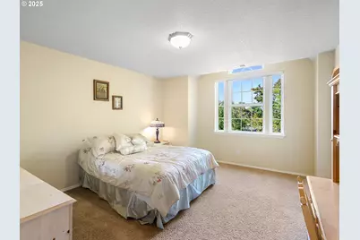 9096 SW Omara St, Tigard, OR 97223 - Photo 31