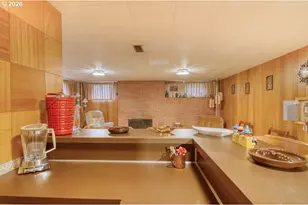 6131 N Villard Ave, Portland, OR 97217 - Photo 33