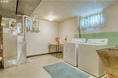 6131 N Villard Ave, Portland, OR 97217 - Photo 35