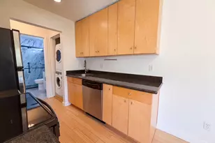 1300 NE 68th Ave, Portland, OR 97213 - Photo 9