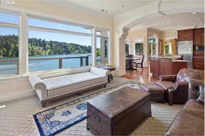2240 Summit Ct, Lake Oswego, OR 97034 - Photo 11
