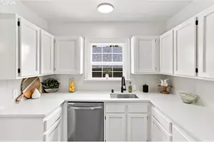 10505 NW 26th Ave, Vancouver, WA 98685 - Photo 13