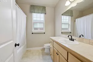 1264 S 41st Pl, Springfield, OR 97478 - Photo 35