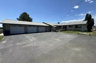 51684 Hwy 237, North Powder, OR 97867 - Photo 1