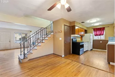 3607 SE 130th Ave, Portland, OR 97236 - Photo 9