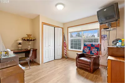 3607 SE 130th Ave, Portland, OR 97236 - Photo 33