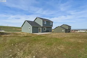 2208 Key Blvd, Milton-Freewater, OR 97862 - Photo 5