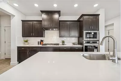 15114 SW Flatcreek Ln, Tigard, OR 97224 - Photo 5