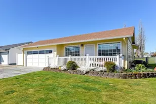 1131 Princeton Rd, Woodburn, OR 97071 - Photo 3