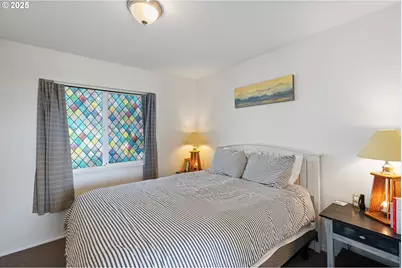 269 S Pacific St, Rockaway Beach, OR 97136 - Photo 9