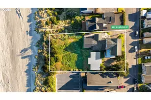 269 S Pacific St, Rockaway Beach, OR 97136 - Photo 3