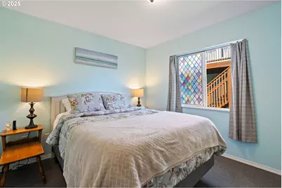 269 S Pacific St, Rockaway Beach, OR 97136 - Photo 13