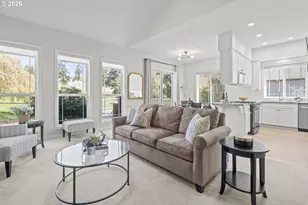 819 Hazeltine Ave SE, Salem, OR 97306 - Photo 29