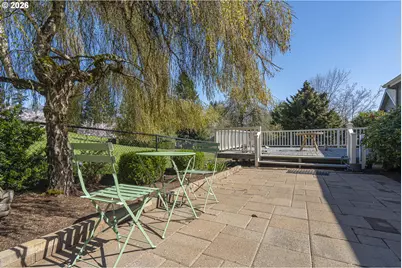 819 Hazeltine Ave SE, Salem, OR 97306 - Photo 43