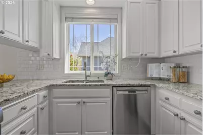 819 Hazeltine Ave SE, Salem, OR 97306 - Photo 33