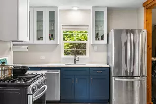 3927 NE 47th Ave, Portland, OR 97213 - Photo 3