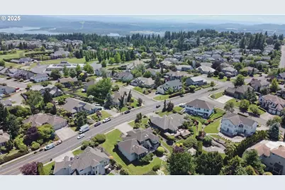 2609 NW Cascade St, Camas, WA 98607 - Photo 35