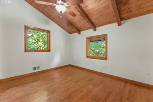 6225 SW Nevada Ct, Portland, OR 97219 - Photo 27
