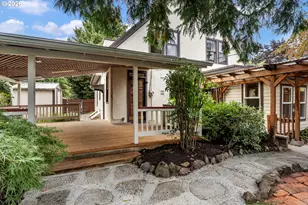3838 NE 18th Ave, Portland, OR 97212 - Photo 39