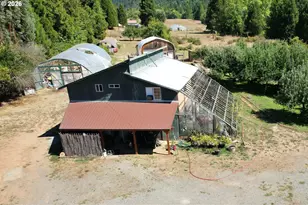 3685 Windy Creek Rd, Glendale, OR 97442 - Photo 3