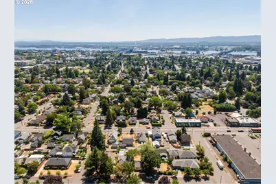 709 W Fourth Plain Blvd, Vancouver, WA 98660 - Photo 33