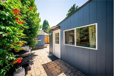 709 W Fourth Plain Blvd, Vancouver, WA 98660 - Photo 27
