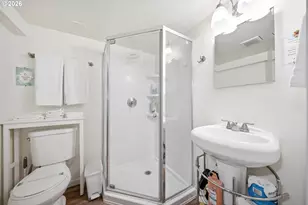 709 W Fourth Plain Blvd, Vancouver, WA 98660 - Photo 25