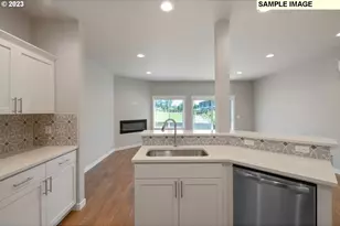 11319 SE Pleasant Vly Pkwy, Happy Valley, OR 97086 - Photo 9