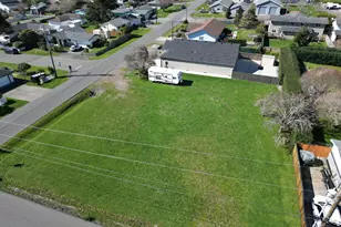 418 Memory Ln, Brookings, OR 97415 - Photo 37