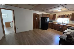 303 Walnut St, Myrtle Creek, OR 97457 - Photo 15
