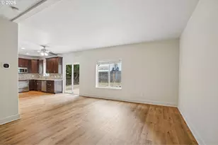 11596 SE Springcrest Dr, Clackamas, OR 97015 - Photo 11
