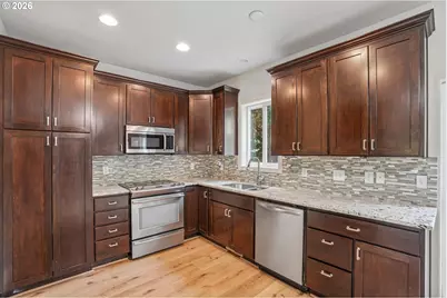 11596 SE Springcrest Dr, Clackamas, OR 97015 - Photo 17