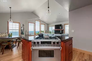 44660 Oceanview Ct, Neskowin, OR 97149 - Photo 7