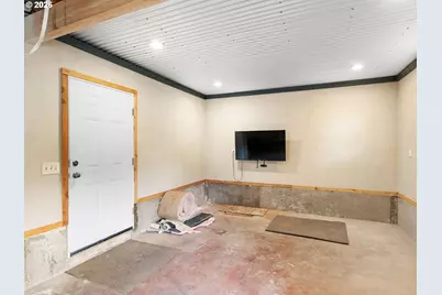 6481 SE 142nd Ave, Portland, OR 97236 - Photo 29