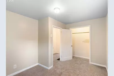 6481 SE 142nd Ave, Portland, OR 97236 - Photo 19