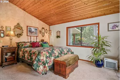 11046 Winstanley Dr, Lyons, OR 97358 - Photo 29