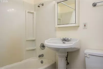 4930 SE 75th Ave, Portland, OR 97206 - Photo 31
