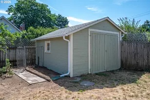 4930 SE 75th Ave, Portland, OR 97206 - Photo 35