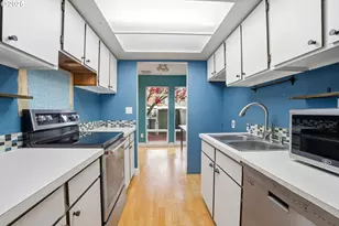 1718 NW Midlake Ln, Beaverton, OR 97006 - Photo 7