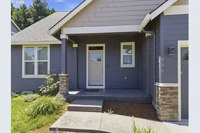 940 Makena Ln, Hood River, OR 97031 - Photo 3